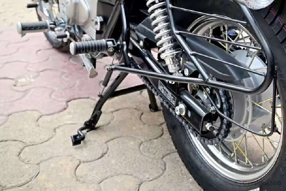Bajaj Avenger Cruise 220 images Bajaj Avenger Cruise 220 images