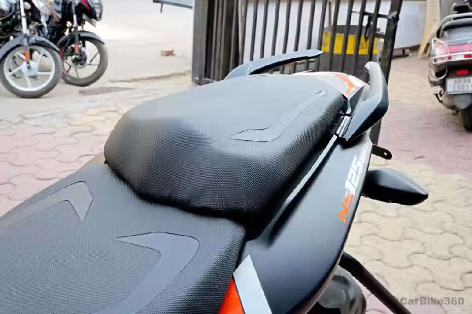 Bajaj Pulsar NS 125 images Bajaj Pulsar NS 125 images
