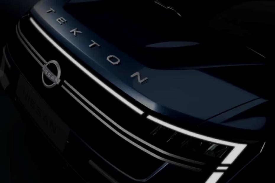 Nissan Tekton Left Side LED DRLs Nissan Tekton Left Side LED DRLs