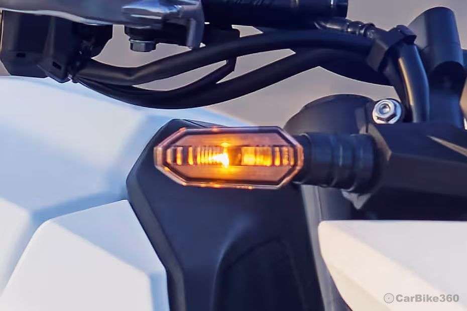 Honda CB750 Hornet Indiactor Honda CB750 Hornet Indiactor