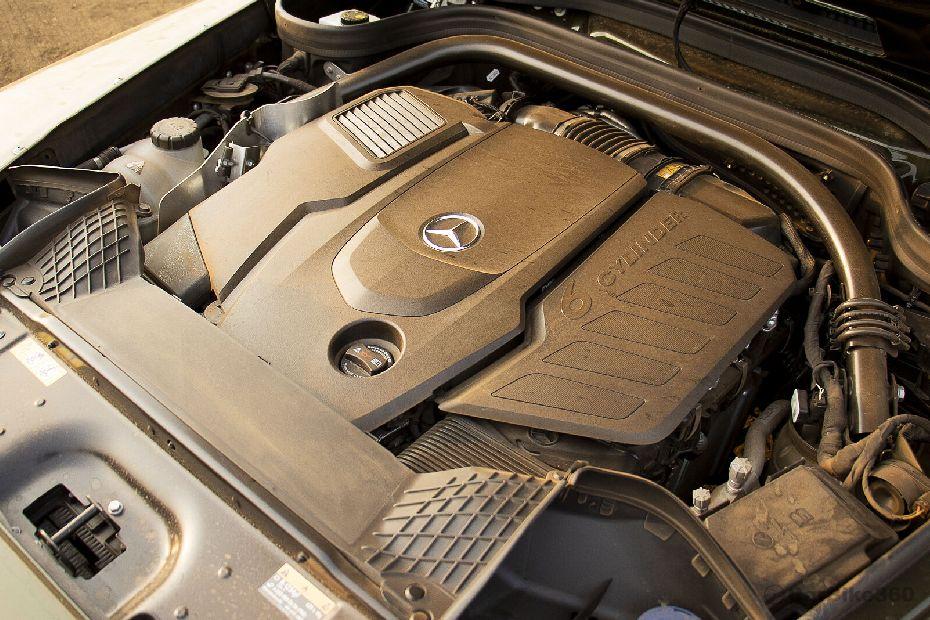Mercedes-Benz G-Class -Engine Shot Mercedes-Benz G-Class -Engine Shot