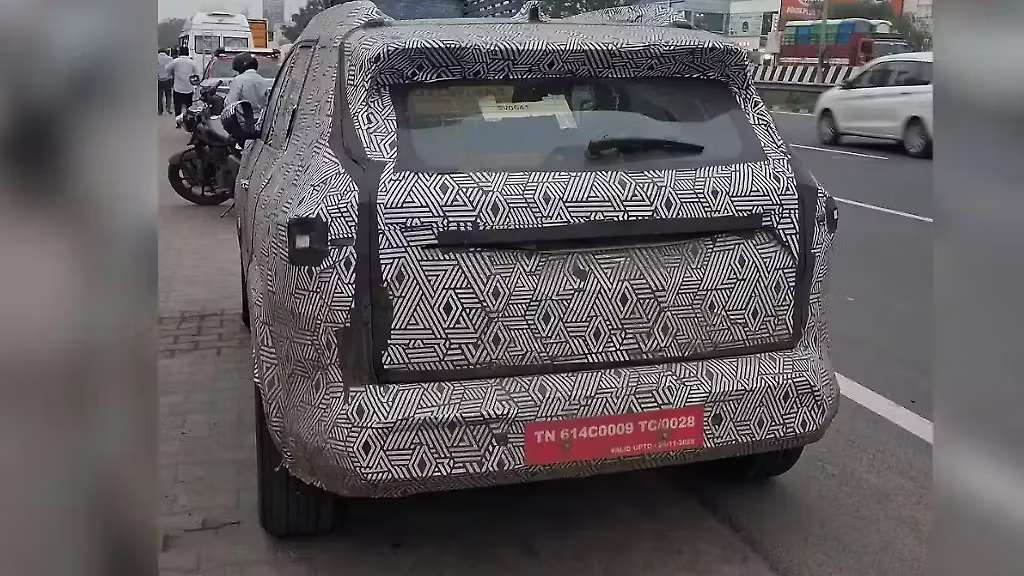 Renault Duster Rear