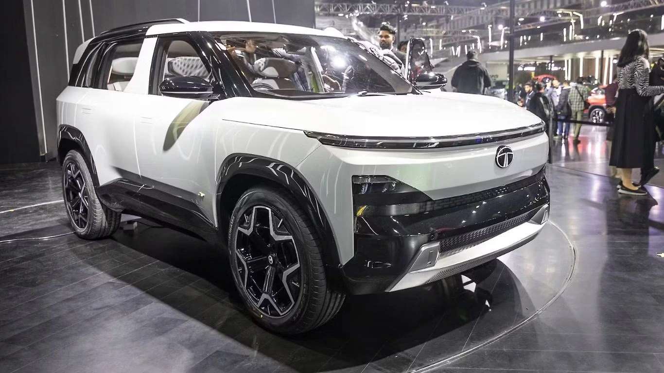 Tata Sierra EV front view