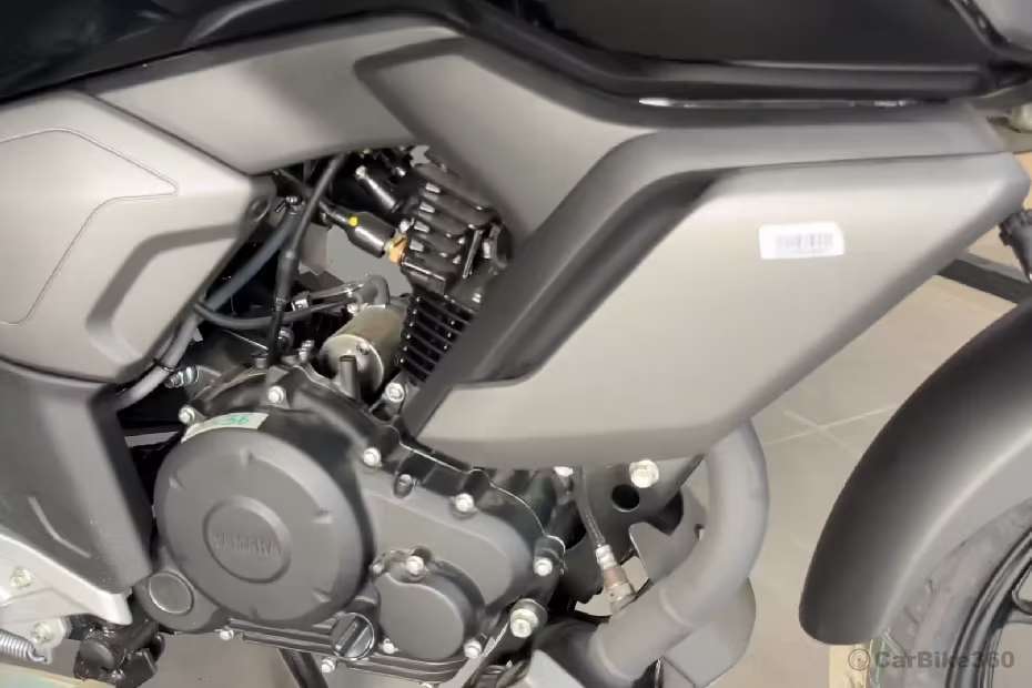 Yamaha FZ-FI Version 3.0 images Yamaha FZ-FI Version 3.0 images