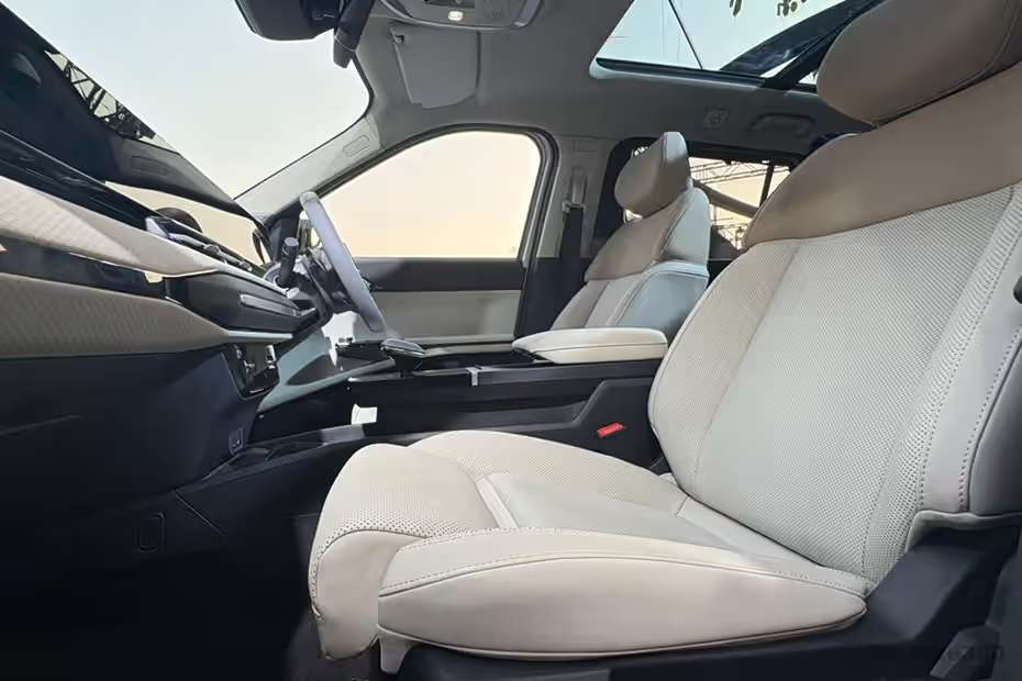 Tata Sierra Front Seats Tata Sierra Front Seats