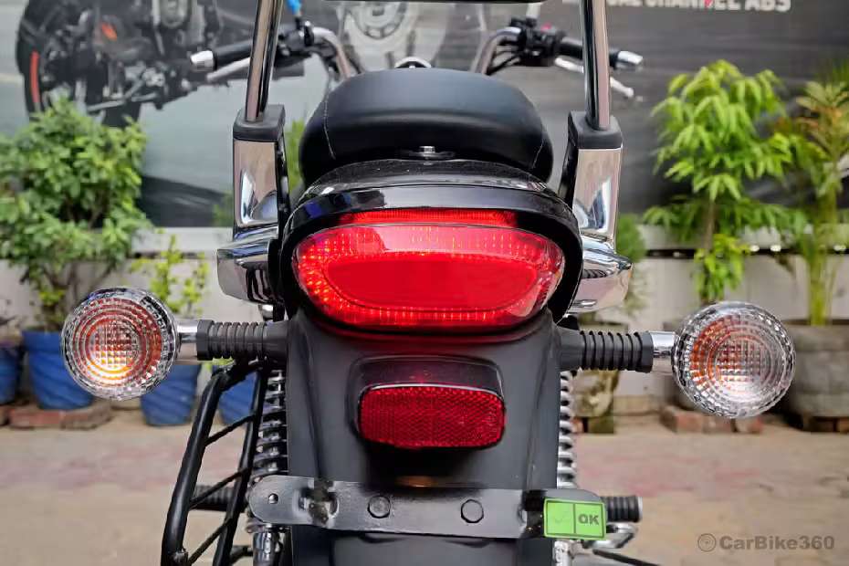 Bajaj Avenger Cruise 220 images Bajaj Avenger Cruise 220 images