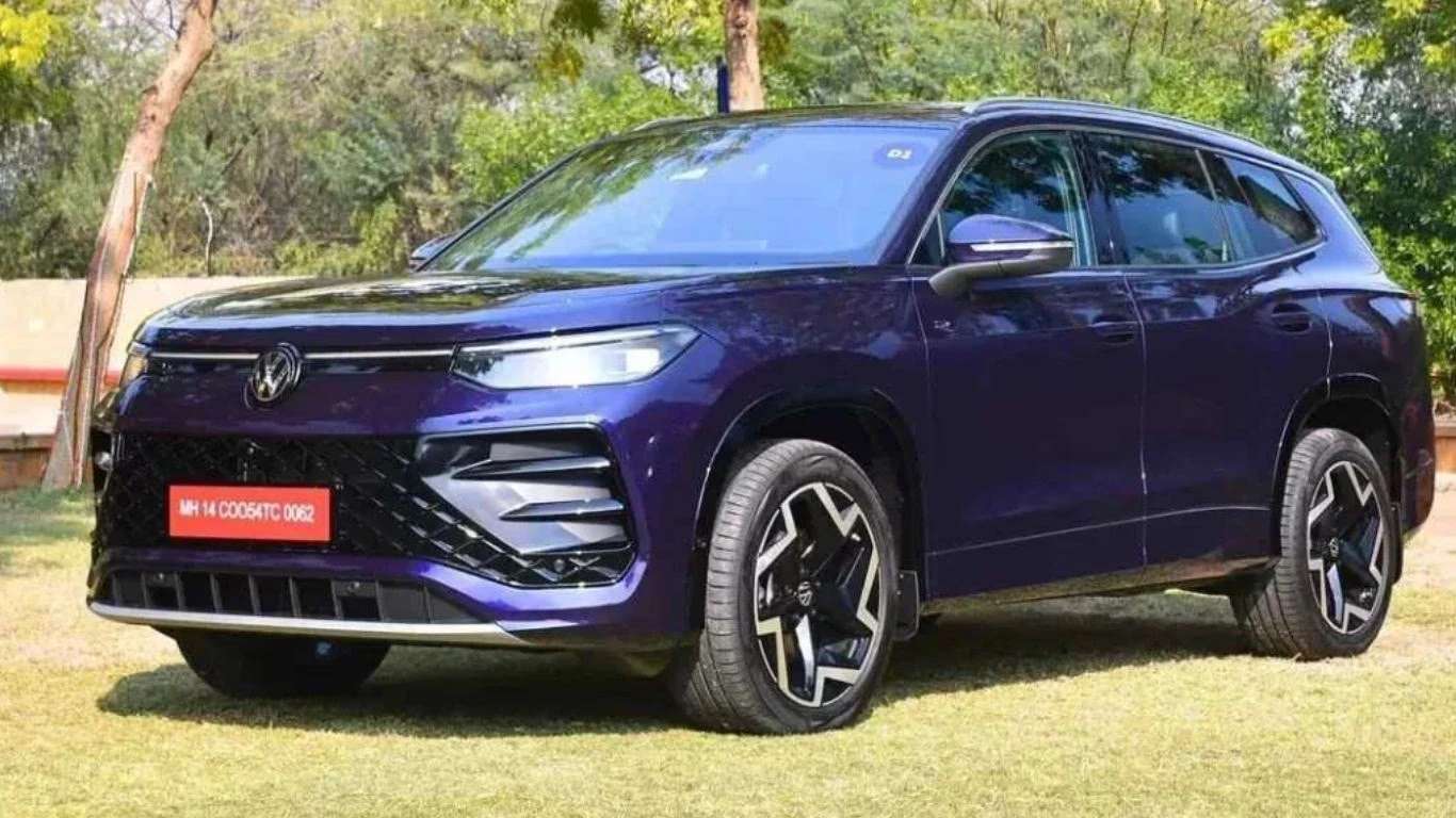 Volkswagen Tayron R-Line front view