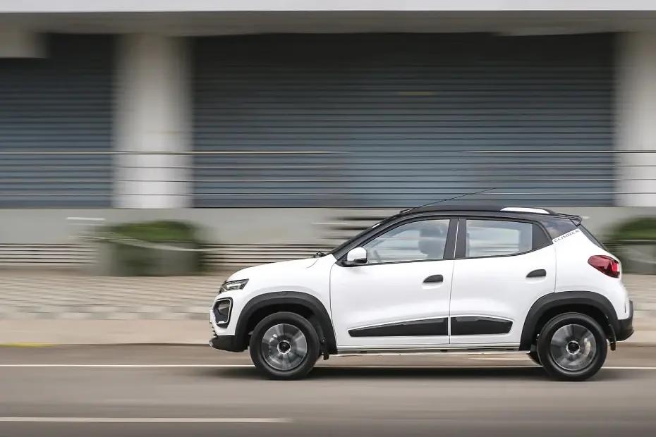 क्विड की इंटीरियर और एक्सटीरियर स्टाइलिंग क्विड की इंटीरियर और एक्सटीरियर स्टाइलिंग