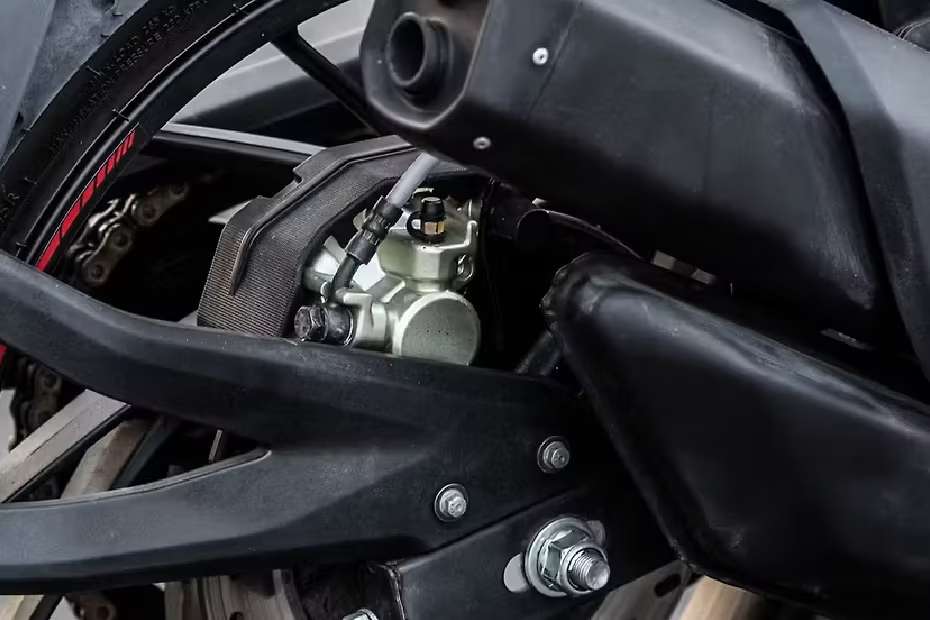 TVS Apache RTR 200 4V images TVS Apache RTR 200 4V images