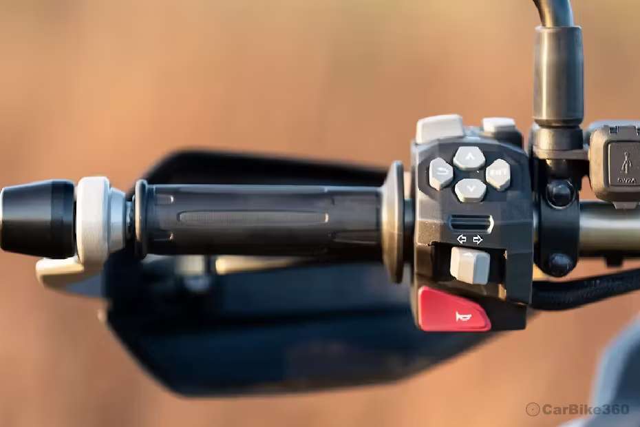 TVS Apache RTX 300 images TVS Apache RTX 300 images