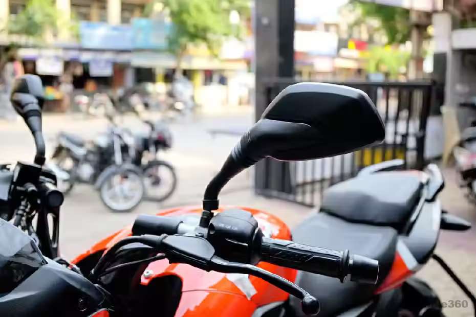 Bajaj Pulsar NS 125 images Bajaj Pulsar NS 125 images