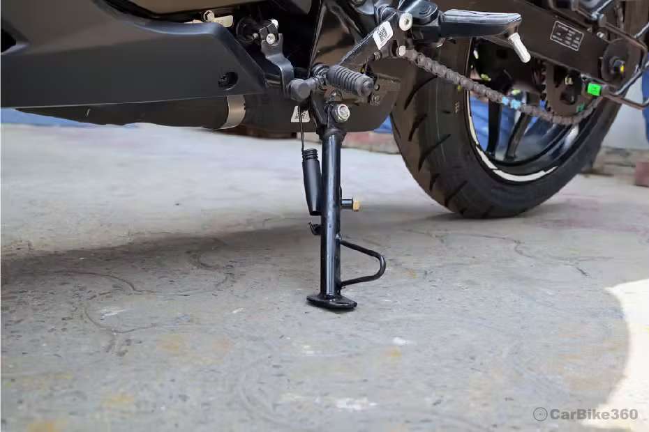 Bajaj Pulsar RS200 images Bajaj Pulsar RS200 images