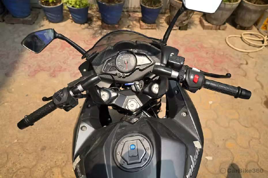 Bajaj Pulsar RS200 images Bajaj Pulsar RS200 images