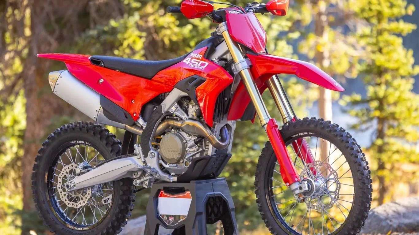 Ducati Desmo450 MX