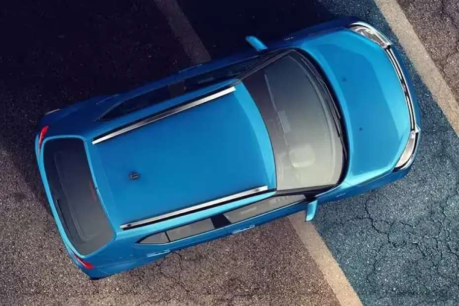 Maruti Ignis top view Maruti Ignis top view