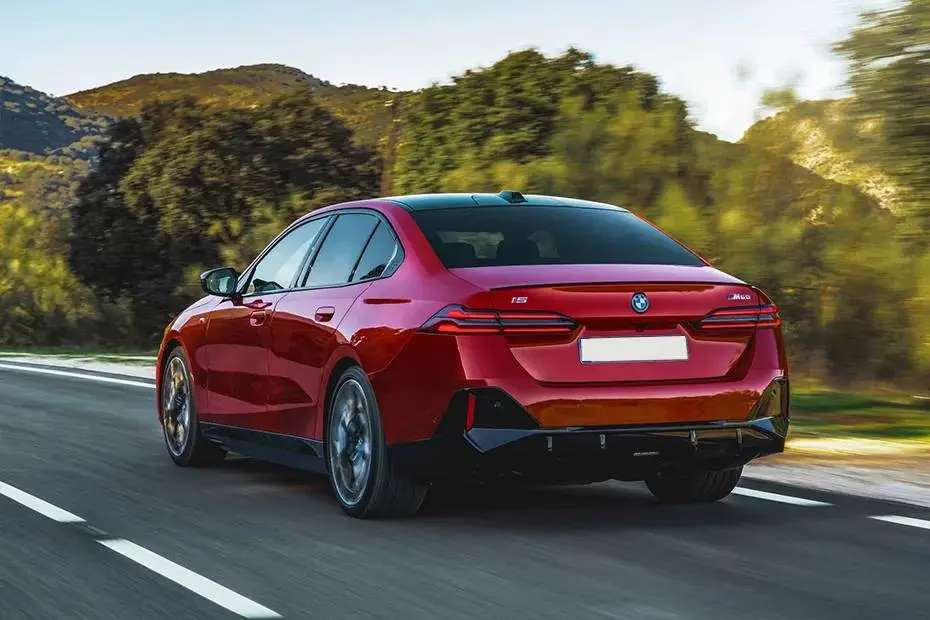 BMW i5 Front Rear View BMW i5 Front Rear View