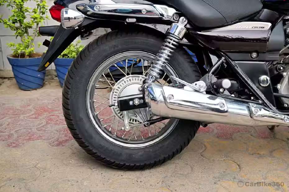 Bajaj Avenger Cruise 220 images Bajaj Avenger Cruise 220 images