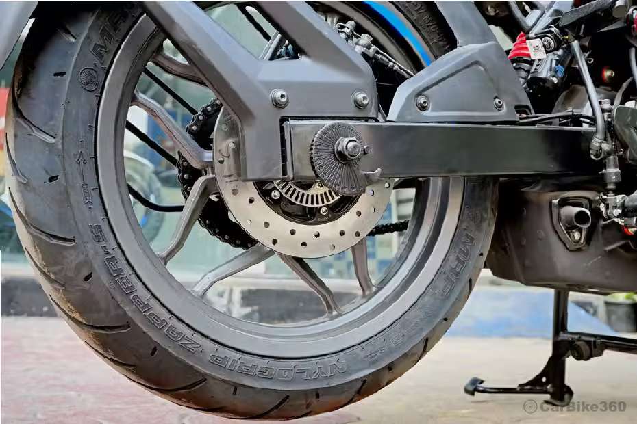 Bajaj Pulsar NS200 images Bajaj Pulsar NS200 images