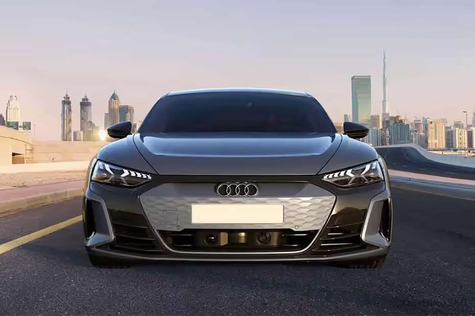 Audi e-tron GT Front View Audi e-tron GT Front View