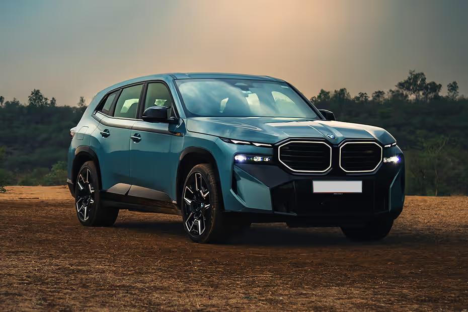 BMW XM Exterior Image BMW XM Exterior Image