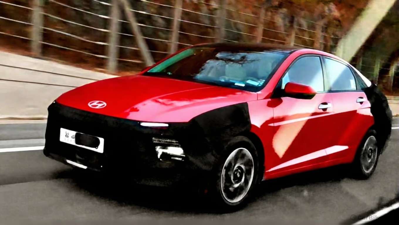 2026 Hyundai Verna Facelift Spied Testing in South Korea—India Launch Possible Next Year? Audio