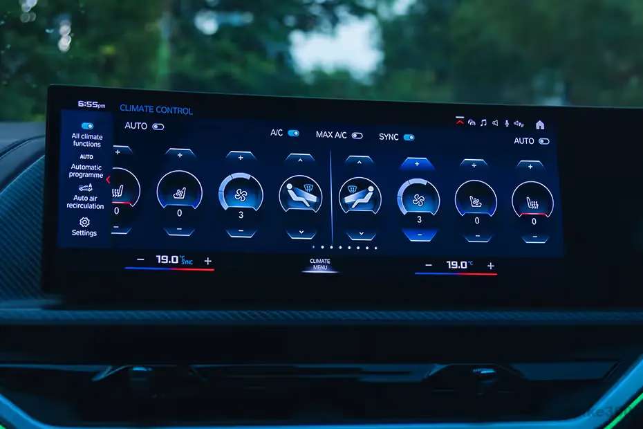 BMW XM Infotainment System BMW XM Infotainment System