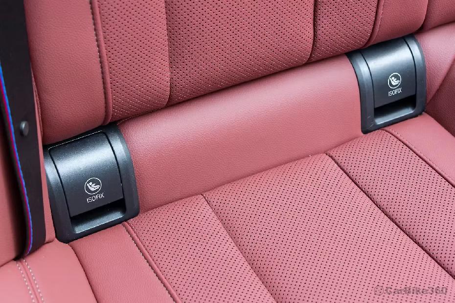 BMW M440i ISOFIX Child Seat Mounting Point Rear Row BMW M440i ISOFIX Child Seat Mounting Point Rear Row