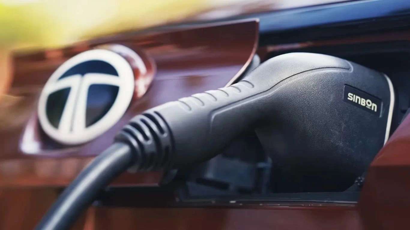 Tata Punch EV facelift-charging port