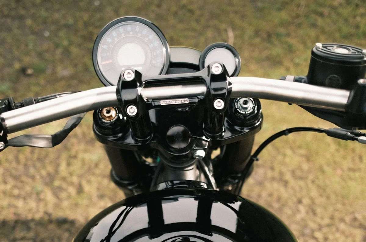Royal Enfield Shotgun 650 Custom Features