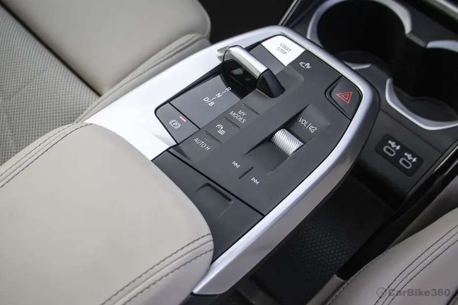 BMW ix1 Centre Console Storage