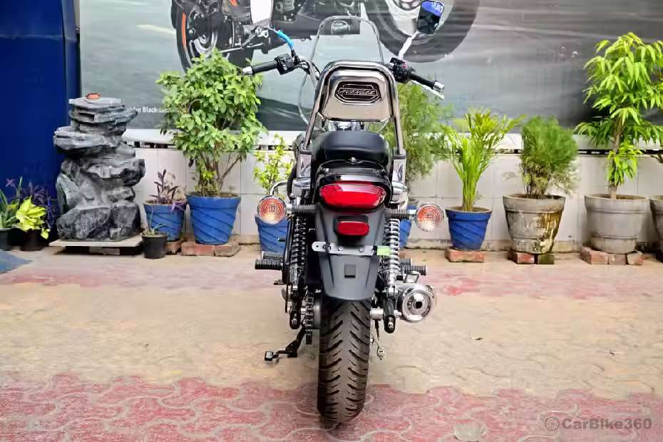 Bajaj Avenger Cruise 220 images Bajaj Avenger Cruise 220 images