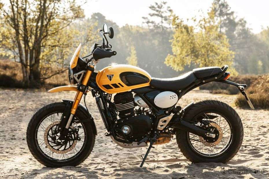 Triumph Scrambler 400 XC Left Side View Triumph Scrambler 400 XC Left Side View