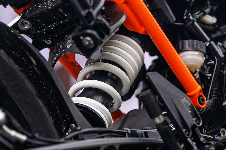 KTM 160 Duke images KTM 160 Duke images