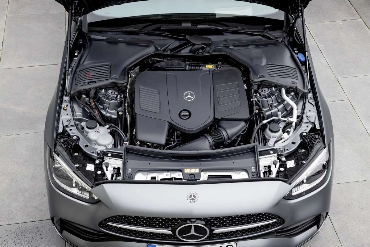 Mercedes-Benz C-Class Engine Mercedes-Benz C-Class Engine