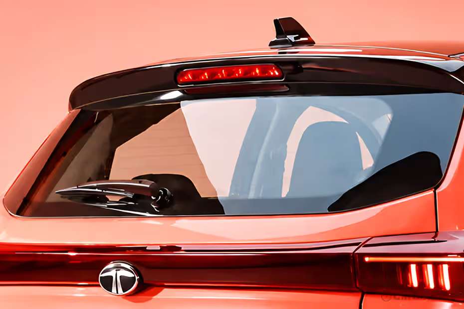 Tata Tiago Facelift Rear Windshield.avif Tata Tiago Facelift Rear Windshield.avif