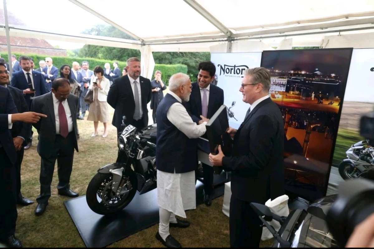 PM Modi Visit Norton Motorcycle Industry Tour