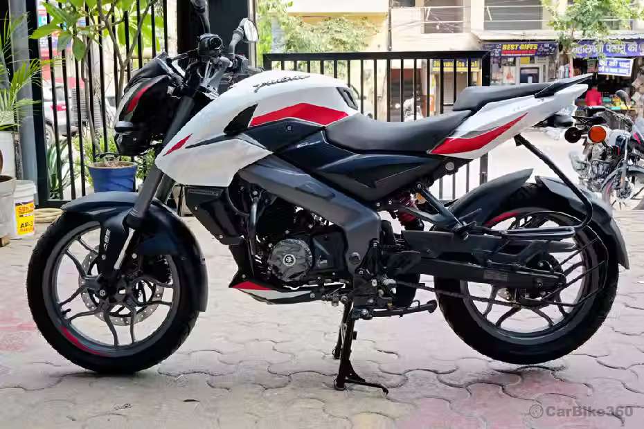 Bajaj Pulsar NS160 images Bajaj Pulsar NS160 images