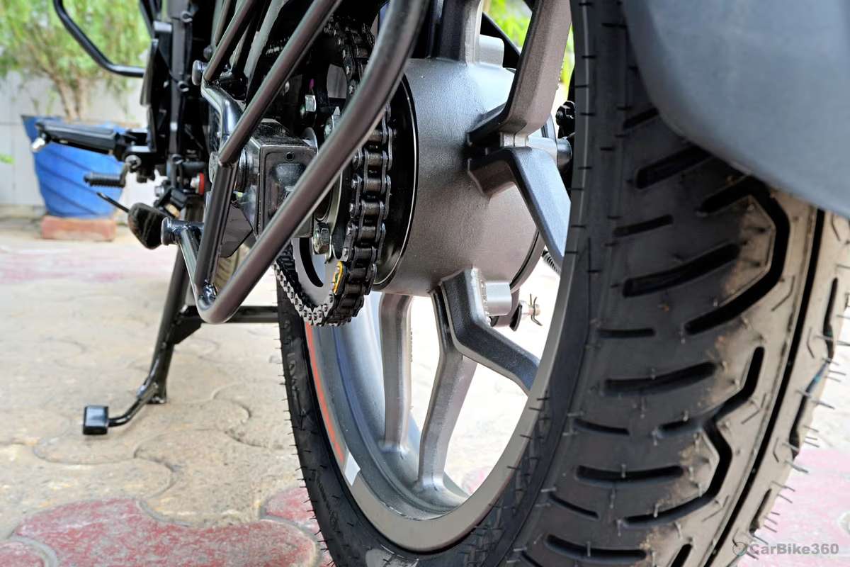 Bajaj Pulsar NS 125 images Bajaj Pulsar NS 125 images
