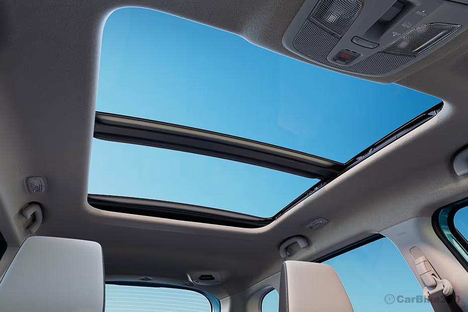 Maruti Victoris Sunroof (Inside View) Maruti Victoris Sunroof (Inside View)