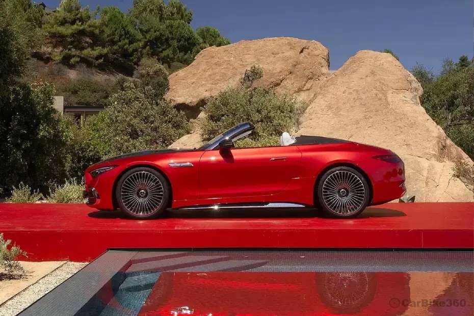 Mercedes-Benz Maybach SL 680 Monogram Series Left Side View Mercedes-Benz Maybach SL 680 Monogram Series Left Side View